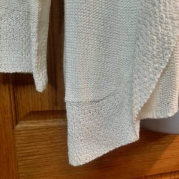 Women's sweater - Picture 11 of 16